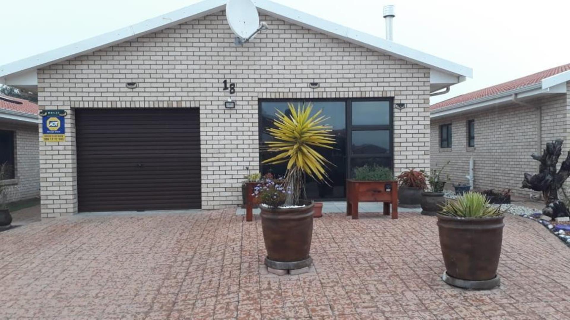 2 Bedroom House for Sale - Western Cape